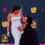 Evaluna Montaner Instagram - Felices de estar juntos, haciendo lo que amamos, a punto de cantar y aparte muy nominadossss 🤍 Graciasss @premiolonuestro @univision