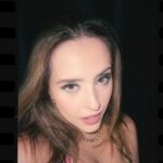 Evaluna Montaner Instagram - Menos mal mi labial es no transfer (miren la última foto 😂)