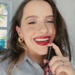 Evaluna Montaner Instagram - El labial favorito de @evaluna es el Labial Mate Studio Look, porque es de larga duración y no transfiere💕. Estos son sus 3 tonos favoritos: Teddy, Dusty Rose y Ruby Red✨ ¿Cuál es el tuyo? #CyzoneXEvaluna #publicidad