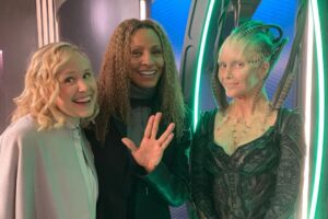 Evan Evagora Instagram - A hacker, a Listener, an admiral, a borg and an Alien all walk into an altered timeline and…I know I did similar joke already but I don’t care, season 2 is finished, here’s some bts. I won’t be back for the third season of Picard, so to quote a mediocre band “thanks for the memories” y’all know the rest! LLAP
