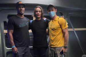 Evan Evagora Instagram - A hacker, a Listener, an admiral, a borg and an Alien all walk into an altered timeline and…I know I did similar joke already but I don’t care, season 2 is finished, here’s some bts. I won’t be back for the third season of Picard, so to quote a mediocre band “thanks for the memories” y’all know the rest! LLAP
