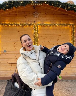 Fahriye Evcen Instagram - 🤎
