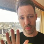 Falk Hentschel Instagram - This is for all my fellow BIG dreamers. Let’s do this. 27th of february. 6 weeks. Every sunday 9 am pst via zoom. 3 spots left.
