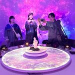 Fandy Fan Instagram - 旅行這種事大多是相當累人的。不過有些知識是疲累之後才能親自學到的。有些喜悅是筋疲力盡後才能獲得的。這是我繼續旅行所得到的真理 — 村上春樹。 好喜歡這段話，這是我們的 #演員們的旅行 @fotoallison @truetrue.wang @junoohknow @mougganofficial #mouggan