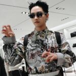Fandy Fan Instagram - 🦖🦖龍年限定，拜年祝賀一張搞定🙌🏻 @Prada #Prada #PradaSS24 Stylist @charliebubblecat Makeup @wjc_mua Hair @zoom_edmund Photo @0uwang Team @weteamwork.co