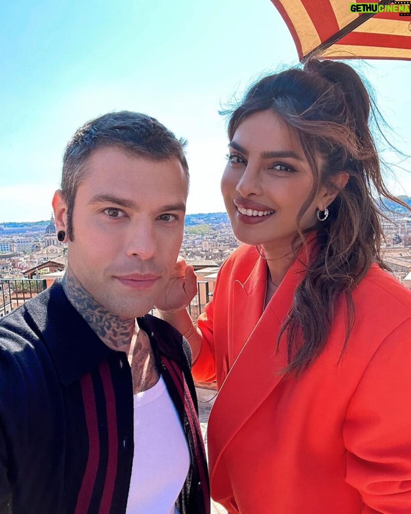 Fedez Instagram - Insieme a @priyankachopra ❤️ Dal 28 aprile disponibile su @primevideoit #CitadelOnPrime @CitadelOnPrime #adv Rome, Italy