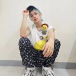 Felix Instagram - Dome tour, Bbokari and I 🩵💛🐥 #stay #felix