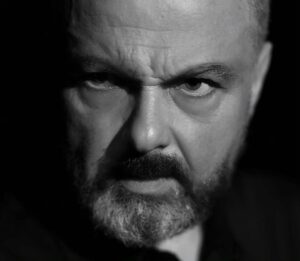 Ferhat Yılmaz Instagram - #photoby @ayatalantis 
#barışcanayata #barışcanayatanınkadrajından 
@tumayozokurofficial #tumayozokurofficial 
#aktor #ferhatyılmaz  #fotoğraf #istanbul 
#sanat #çalışma #photography #acting 🎬🎥