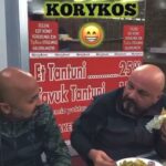Ferhat Yılmaz Instagram - Canım kardeşim iş adamı yılların eskitemediği dostum @korykos.tantunii sahibi Serkan Yılmaz yıllardır kalitesini bozmadan #ankara halkına hizmet vermekte Kardeşim yine parmaklarımızı yedik #inancınolsun 😁 #korykos #korykostantuni Korykos Tantuni