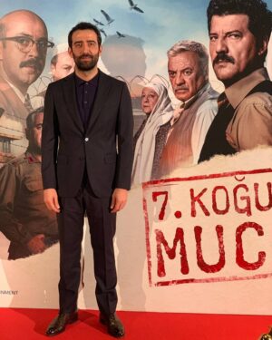 Ferit Kaya Instagram - #yedincikoğuştakimucize 11Ekim'de sinemalarda... Emeği geçen herkesin ellerine sağlık🍀🙏 @mehmetadaoztekin #o3medya #lanistarmedia
