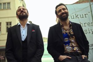 Ferit Kaya Instagram - #çukur #halay etiketiyle bu akşam @showtv 'de 🍀