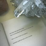 Fernanda Souza Instagram - Aquele post bom pra compartilhar nos Stories… Amo esses! ✨🌀 📖 A Resposta está dentro de você. 🖋️Yung Pueblo.