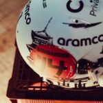 Fernando Alonso Instagram - The spirit of the samurai lives within. A special lid for the #JapaneseGP.
