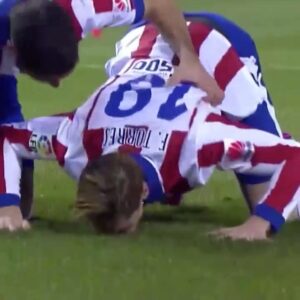 Fernando Torres Instagram - #BarçaAtleti 🔴⚪⚽🔥 @atleticodemadrid #TorresLegacy #TBTorres