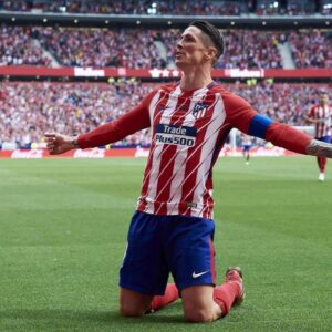 Fernando Torres Instagram - Return to @atleticodemadrid 
2 goals in last ever #vicentecalderon stadium 
@europaleague with @atleticodemadrid 
2 goals in my last ever @atleticodemadrid match
End of my career in @sagantosu_official ... Wishing everybody a wonderful end of the year and a great 2020.
I hope next decade will be even better than last one.
Lots of love #FT
