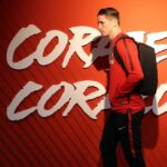 Fernando Torres Instagram - Orgulloso y feliz de volver a casa. Toca afrontar un reto apasionante y lo hacemos con el ánimo de seguir sirviendo a nuestro Atleti. #ForzaAtleti @atleticodemadrid
