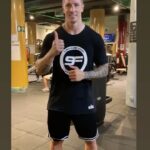 Fernando Torres Instagram - El jueves 17 puedes vivir un momento único conmigo. Entra en www.9flive.com (enlace en mi biografía), elige tu entrada, déjame tus preguntas y forma parte de un evento exclusivo. Además con tu registro entrarás en el sorteo de packs exclusivos de 9F, productos firmados y muchas sorpresas…  ¿Nos vemos el jueves?