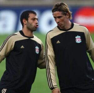 Fernando Torres Instagram - Enhorabuena por una carrera para estar más que orgulloso . Fue un placer luchar contigo, gracias por todo @mascherano14 

Congratulations on a career to be more than proud of.  It was a pleasure to fight by your side ,thanks for everything @ mascherano14