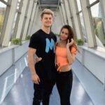 Filip Zabielski Instagram - Dzisiaj z rana szybka wizyta w TV🤩 Z racji tego, że już raz byłem wgl się nie stresowałem i czekam na kolejne zaproszenie^^ 💓 Szkoda, że tak szybko się skończylo bo miałem ochotę powiedzieć więcej 😂 Dobrze jest 💪🏻 Pytanie Na Śniadanie