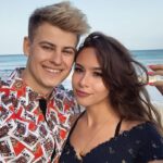 Filip Zabielski Instagram - Dwa świry się dobrały 🤪❤️ przesuwajcie w lewo, która fotka najlepsza Waszym zdaniem?😂 Fuerteventura, Costa Calma, Sotavento Beach Club