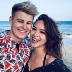 Filip Zabielski Instagram - Dwa świry się dobrały 🤪❤️ przesuwajcie w lewo, która fotka najlepsza Waszym zdaniem?😂 Fuerteventura, Costa Calma, Sotavento Beach Club