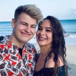 Filip Zabielski Instagram - Dwa świry się dobrały 🤪❤️ przesuwajcie w lewo, która fotka najlepsza Waszym zdaniem?😂 Fuerteventura, Costa Calma, Sotavento Beach Club