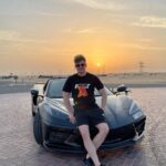 Filip Zabielski Instagram - Mało wstawiam zdjęć więc kilka fotek z Dubaju ☺️ Macie w planach jakieś wyjazdy w te wakacje jeszcze? Ja po wygranej walce na @famemmatv zamierzam wylecieć w jakieś ciepłe ładne miejsce żeby sobie odpocząć 🥰 #polishboy Dubai, United Arab Emirates - UAE