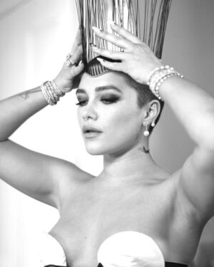 Florence Pugh Instagram - Thank you to my first Met. 
To all who prepped and pampered, you made it possible to walk that carpet and made me extremely proud. 
I’ve been on a plane for the last day so apologies for the delay.. more photos and eternal thank yous come. 
@pppiccioli 
@maisonvalentino