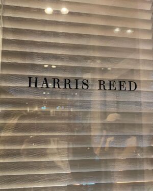 Florence Pugh Instagram - This evening.. 
we’ve been squealing and sharing moments for the last two days. 
An actual dream supporting my friend and unbelievably talented designer @harris_reed. Wearing your clothes is like being given the best key to the best dress up box there is. 
It’s full and alive and full to the brim with love. Thank you my darling for including me and such a massive well done for all that you’ve made and achieved! 
#alltheworldsastage