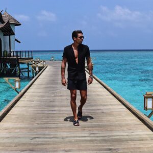 Florent André Instagram - P A R A D I S E 🏝☀️