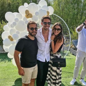Florent André Instagram - 30 ans 🎂 
le temps passe mais la famille et les amis restent ❤️
Merci a tous de m’avoir souhaités mon anniversaire 😘😘