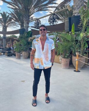 Florent André Instagram - Alors on danse (solo) 🕺😂