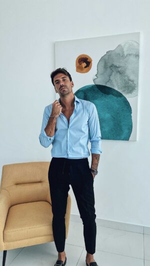 Florent André Instagram - Quick change of outfit 🪄👕
what is your favorite outfit ? 😊

1st outfit
T-shirt @zara 
Jeans @zara 
Shoes @converse 

2nd outfit 
Shirt @dior 
Pant @zara 
Shoes @louisvuitton 

3rd outfit 
Shirt @sandroparis 
Pant @zara 
Shoes @gucci 

4th outfit 
Shirt @boss 
Pant @sandroparis 
Shoes @hermes