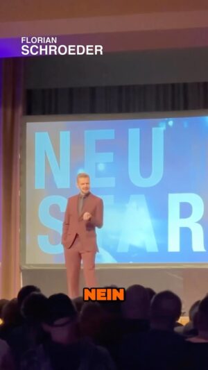 Florian Schroeder Instagram - Sollte Deutschland schneller abschieben? 🤷🏽‍♂️