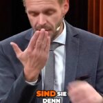 Florian Schroeder Instagram - In diesem Sinne ein frohes und gesundes neues Jahr ihr Lieben!