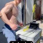 Flula Borg Instagram - man vs maschine vs yolanda