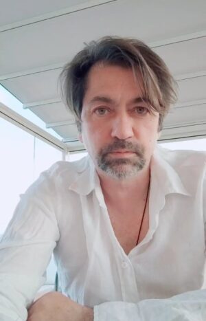 Francesco Apolloni Instagram - Festeggio  il sommo poeta meglio tardi che mai ...