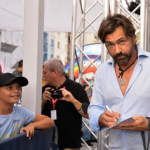Francesco Apolloni Instagram - E' sempre una gioia tornare  al @giffonifilmfestival e incontrare i  ragazzi ❤️ @giffoni_experience 🙏 @Jacopo @lucaapolito @imdanielbondi @startalentiofficial @lascisci @tt_agencysrl