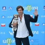 Francesco Apolloni Instagram - Ritornare al @giffoni_experience e come tornare a casa ... Parlare con i ragazzi @giffonifilmfestival e come respirare sogni a pieni polmoni e poi ricevere due premi non ho parole solo gratitudine 🙏 @jack_gubitosi @claudiogubitosi_gff @lucaapolito @minerva_pictures @tiziana_dimatteo1 @tt_agencysrl @gianlucacurti1 @iamdanielbondi @apai @startalentiofficial photo by @luciano_squitieri_photography Giffoni Film Festival