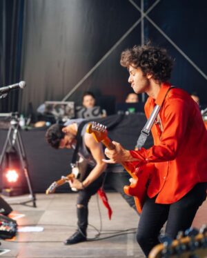 Francisco Fernández Instagram - @theredbeds at @rockinriolisboa  yesterday! 🤠
#superbockdigitalstage