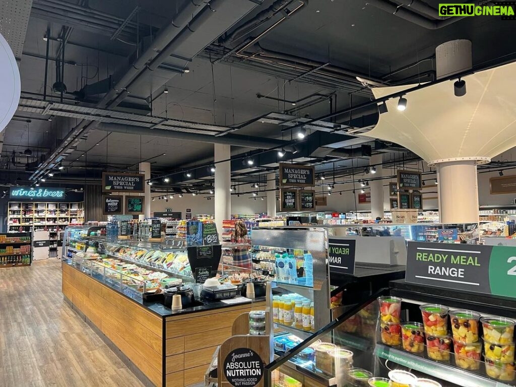 Frankie Boyle Instagram - We’ve all been to a British Spar. Darting around a cramped rat maze under strip lighting and coming out with - at best - a muller fruit corner and some paracetamol. This is an Irish Spar. Because Ireland had a revolution. I support any revolution that will deliver us these good Spars. side note: the self service tills weren’t working and Ireland should have another revolution to sort this out, as well as a few other issues