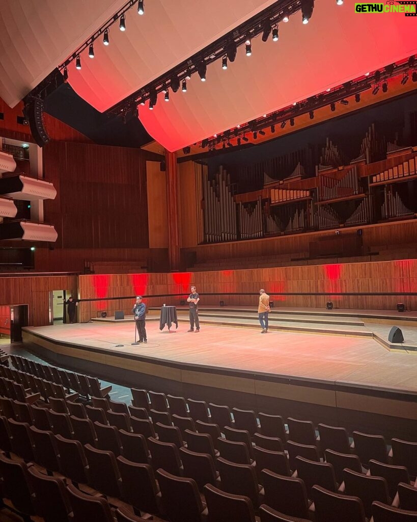 Frankie Boyle Instagram - Was good to finish this year’s touring on a high at the Royal Festival Hall. Back at it next year, starting in Ireland in January. A few gigs in Scotland to be announced soon, should be a laugh.