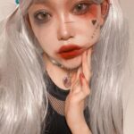 Fukutomi Tsuki Instagram - 🖤happy Halloween🖤 💙Harley Quinn❤️ ハーレイ・クインにメイクをしましたぁぁ♡ どうですか！？ なりきったつもりです🔥 皆さんは何してハロウィン過ごされましたか！？ 教えてくださぁい(//∇//) 明日も良い1日を過ごして下さいね♡ 여러분!!! happy Halloween🖤 이번에 Harley Quinn 의 메이크업을 했습니다!!! 어때요!?!? 저는 Harley Quinn을 매우 좋아해서 너무 행복했습니다!!ㅋㅋㅋㅋ 여러분 Halloween 어떻게 지내셨어요!? 내일도 좋은 하루 보내세요!!♡ #おうちでハロウィン