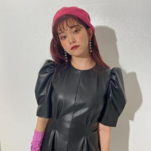 Fukutomi Tsuki Instagram - ♡Popteen11月号発売開始♡

今回の表紙は @meru_nukumi めるるさんと！　@kanon420_official  のんのんさんです！

うわぁぁぁぁぁあん（ ; ; ）もうお2人ともほっんとうにっ！大好きな先輩様方です😭💗　

いつもたくさんお話聞いてくれてありがとうございます😭！！

♡とっても可愛くて素敵な表紙♡
皆さんも店頭でもウェブでも是非ゲットしてご覧下さい💗

11月号の撮影もとっても楽しかったです！

もっと沢山の誌面に出れるよう、頑張ります！

アンケートも宜しくお願い致します！

#popteen11月号 
#タルちゃん

オフショットも楽しみにしててくださぁい🖤