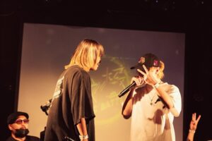 Fuma no KTR Instagram - 戦極×凱旋 準優勝でした🙏

VISIONが大好きなのでラストは悲しいです

死ぬほど悔しいのでまた頑張ります

photo by @kohkikanai 

fashion by @dualism_dl_official 
@a1_from_day1_studio_harajuku 

big up @sengokumc @gaisenmcbattle