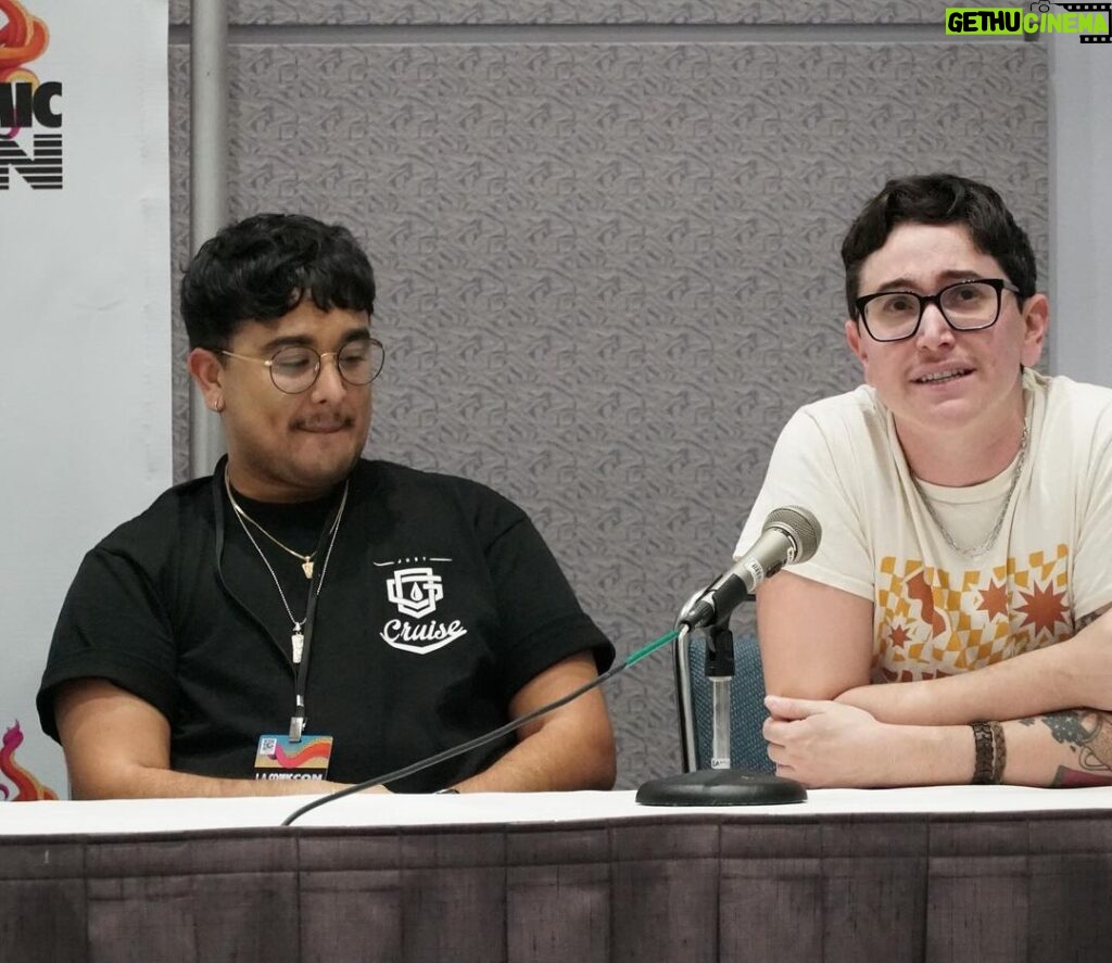 Gabe Dunn Instagram - What a cute little time had by all at the trans masc rep panel at LA Comic Con. @avi_roque and I fell in love as you can clearly see.