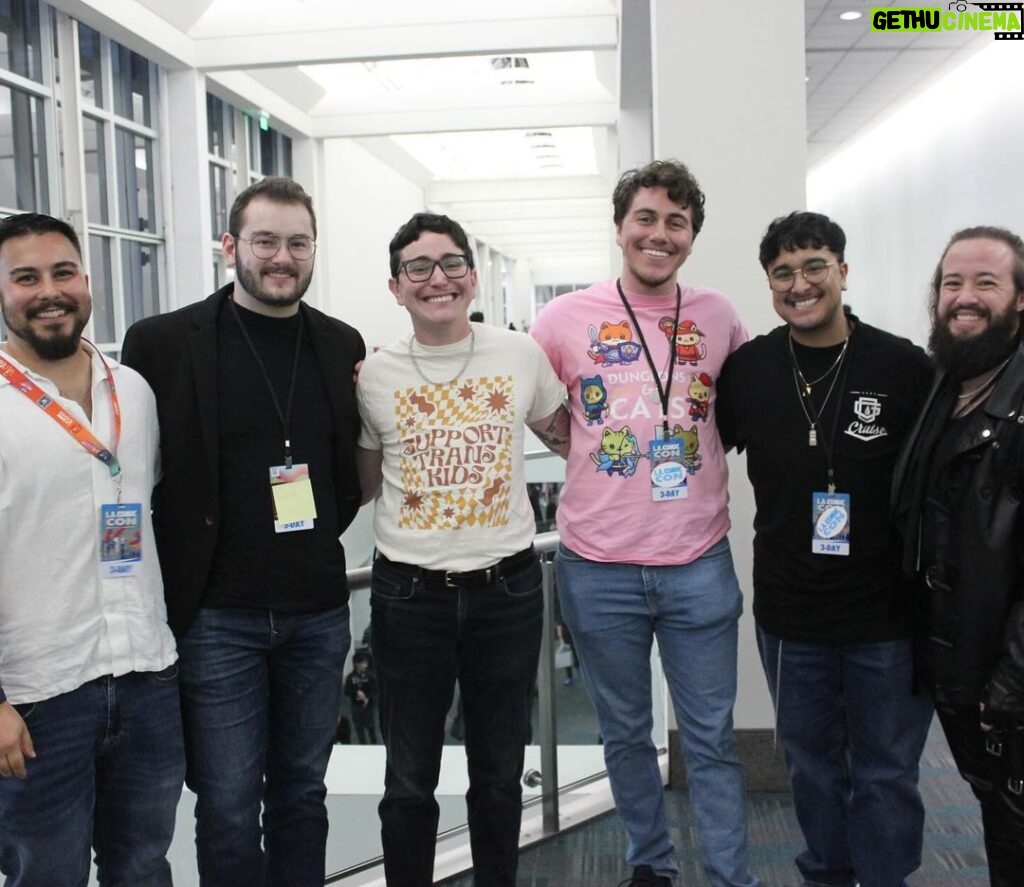 Gabe Dunn Instagram - What a cute little time had by all at the trans masc rep panel at LA Comic Con. @avi_roque and I fell in love as you can clearly see.