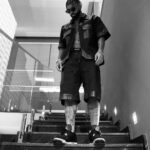 Gabigol Instagram - Dos meus inimigos eu sinto muito Visão noturna, eu tô no escuro 🖤
