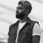 Gabigol Instagram - Dia mais que especial! Obrigado, Deus! Obrigado, família! Obrigado, @maracana Obrigado, @flamengo ❤️🖤 Estadio Maracaná