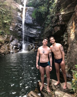 Gabriel Luiz Instagram - Já pelo nome, você sabe que foi feito pra voar. Que o futuro continue leve, levíssimo, @leviverissimo. Te amo, amigo!